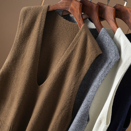 法式定染高阶色羊毛V领毛衣马甲