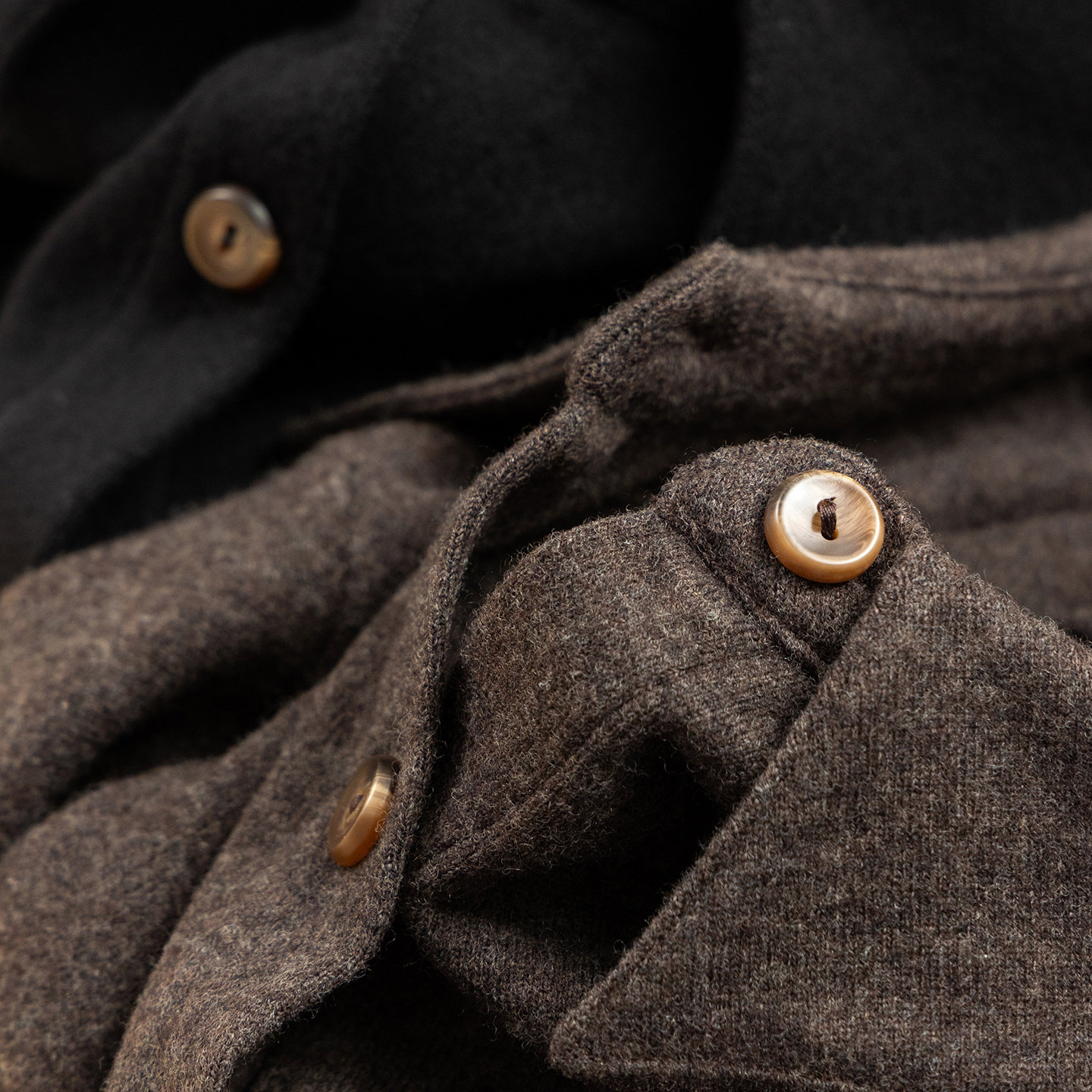 挖到宝法柜双高阶双面织羊毛衬衫