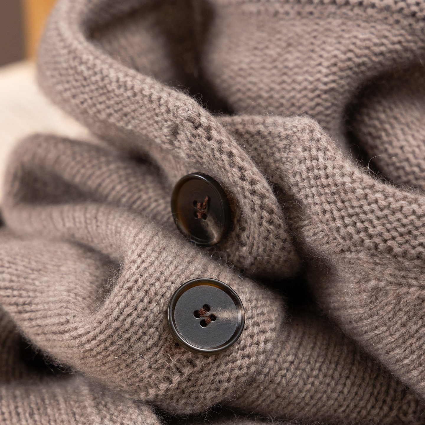 法柜L^P重磅100羊绒圆领毛衣开衫