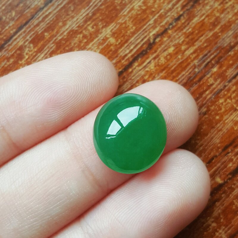 天然缅甸a级翡翠蛋面冰种翡翠图片