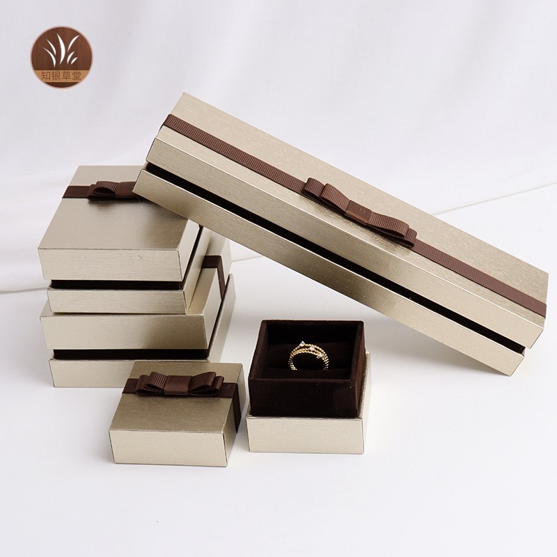 首饰盒收纳盒拉丝金色天地盖手链耳钉耳环收纳卧室桌面礼物盒logo,饰品/流行首饰/时尚饰品新,首饰盒,淘宝优惠券,粉丝福利购,淘宝优惠卷