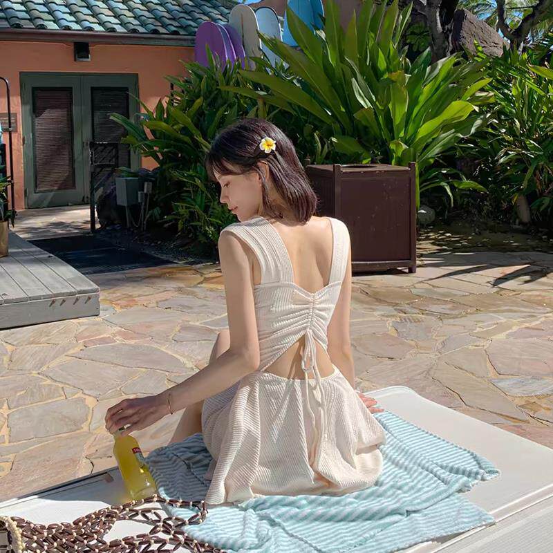 露背绑带泳衣女款2026年新款爆款高级感显瘦遮肚保守连体裙式性感