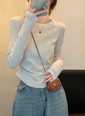 美式正肩圆领长袖T恤女秋季棉质内搭打底衫修身显瘦收腰短款上衣