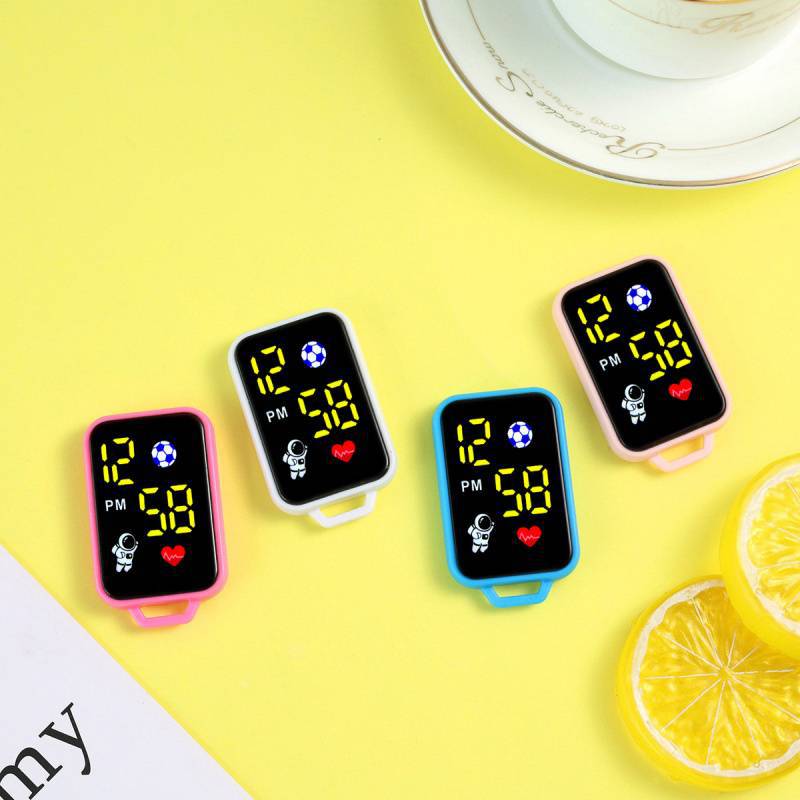 太空人车载LED触控防水电子表