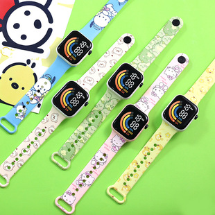 方形学生电子表可爱卡通印花男孩女孩个性 新款 潮流按键LED电子表