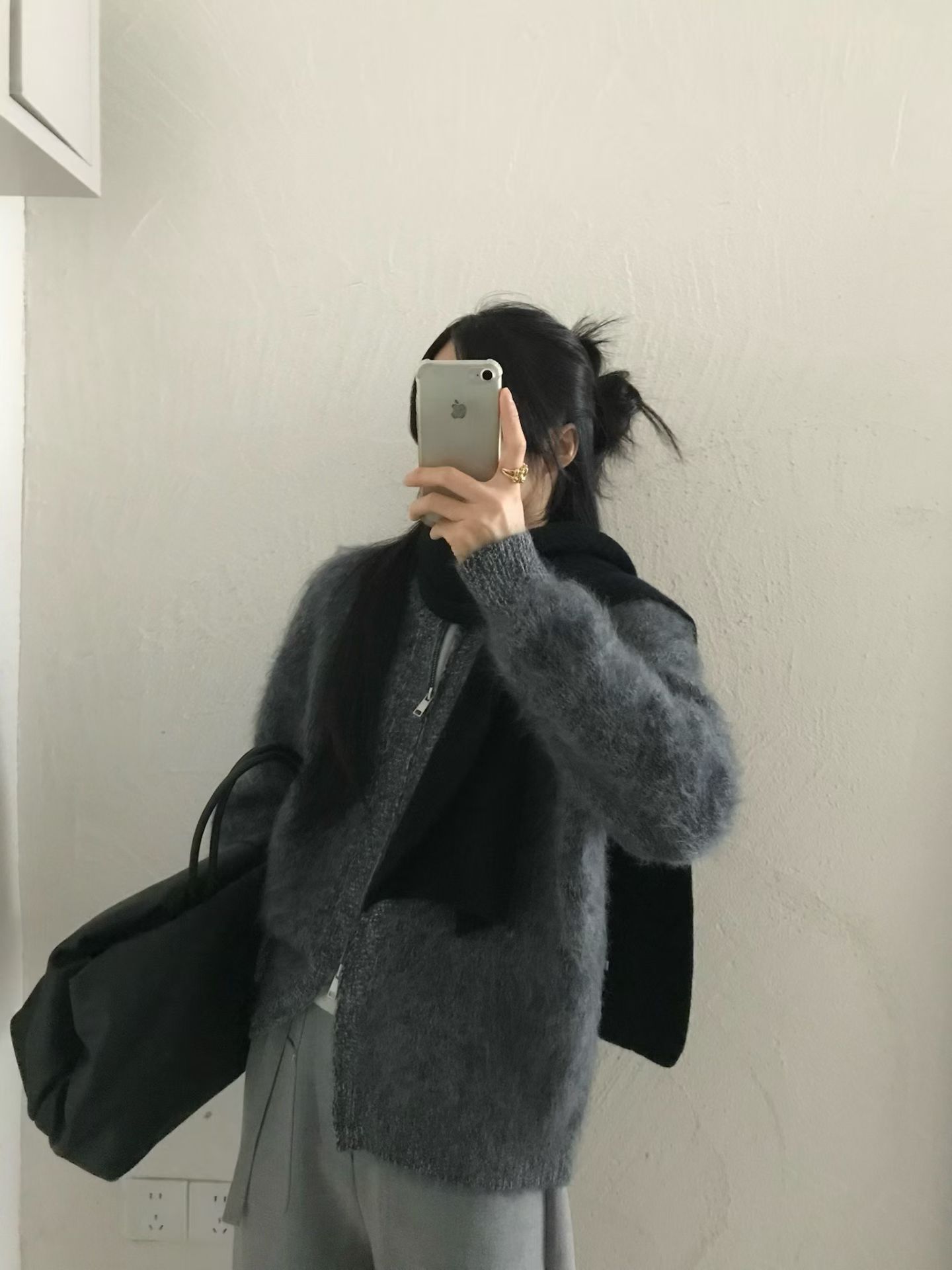 慵懒风开衫女秋冬宽松软糯毛绒感