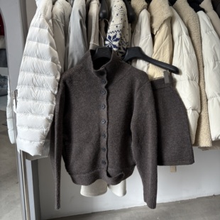 套装 韩国东大门2025冬季 百搭立领单排扣宽松显瘦针织开衫 时尚 新款