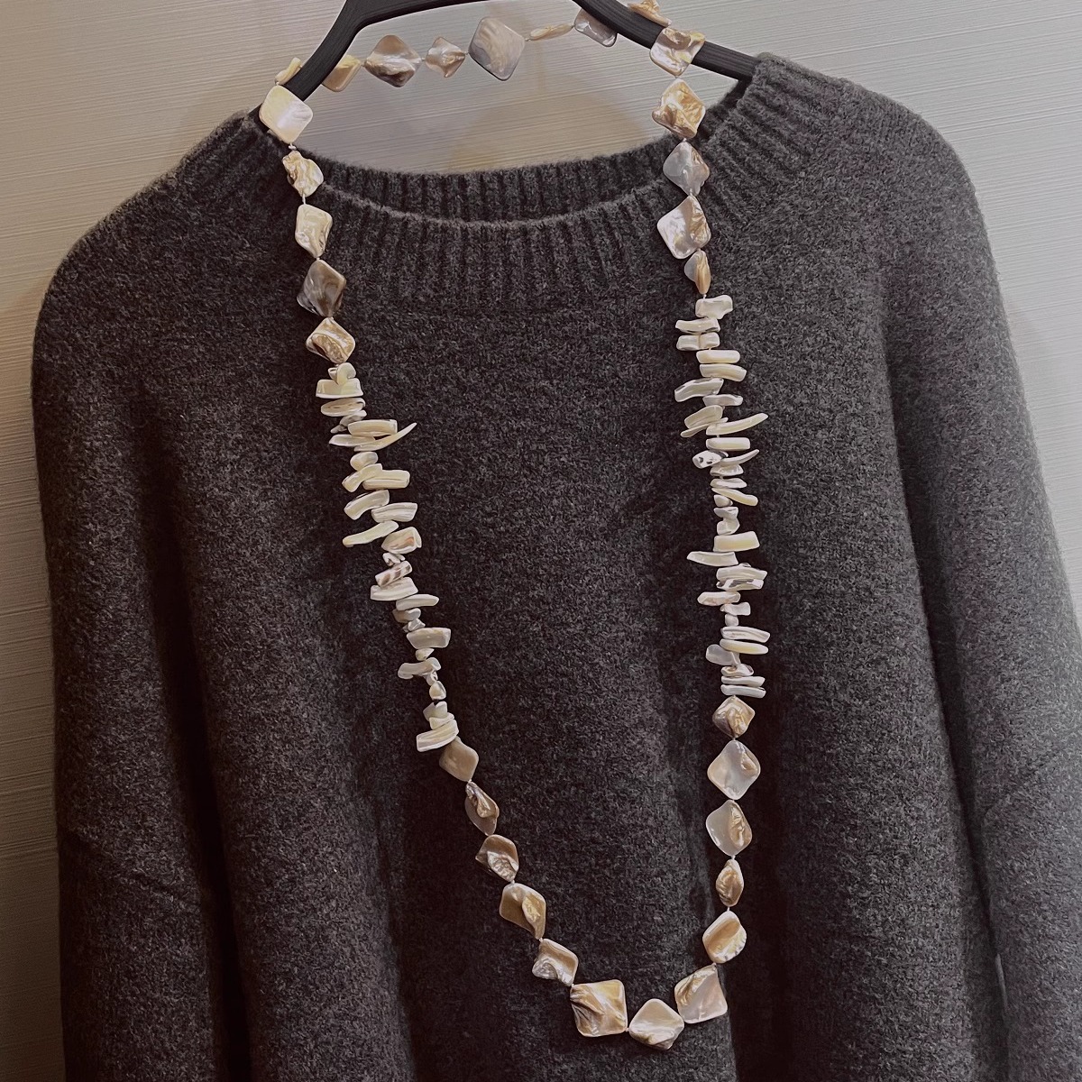 欧美气质个性超长款毛衣链天然贝壳项链装饰链小众设计款衣服配饰