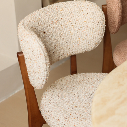 法式复古奶油风餐椅设计师款高级软包单椅轻奢欧式小众实木椅子