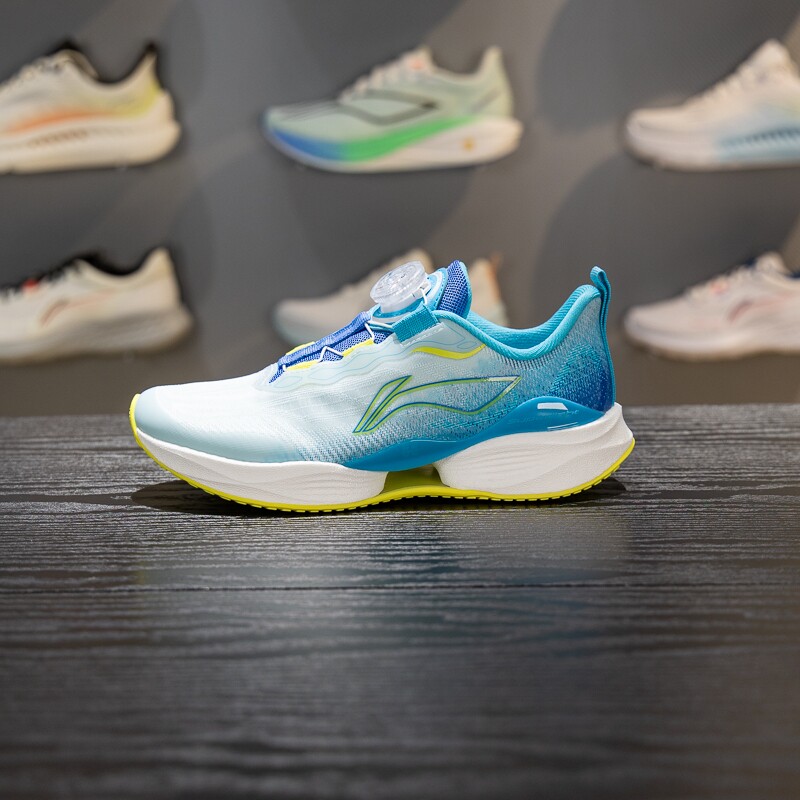 李宁男女大童超轻22跑步鞋2026春季新品减震回弹运动鞋YKFW144