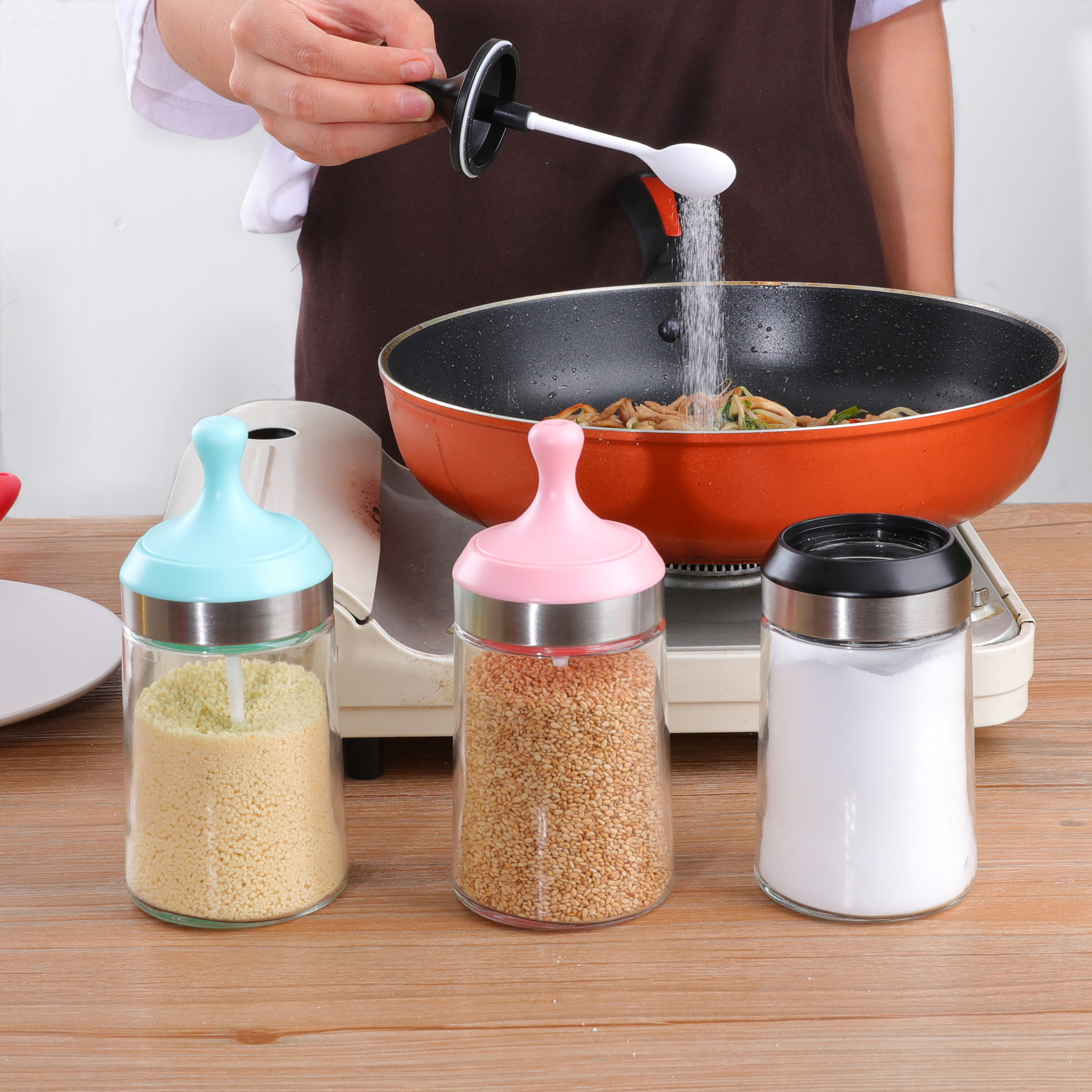 装盐的调料盒糖味精调味瓶厨房北欧风家用密封玻璃放盐调味盒套装在类目 厨房/烹饪用具, 厨用小工具/厨房储物, 储物瓶罐/厨房储物器皿, 调味瓶罐中 - 来自Buy2taobao.com提供专业的淘宝代购服务