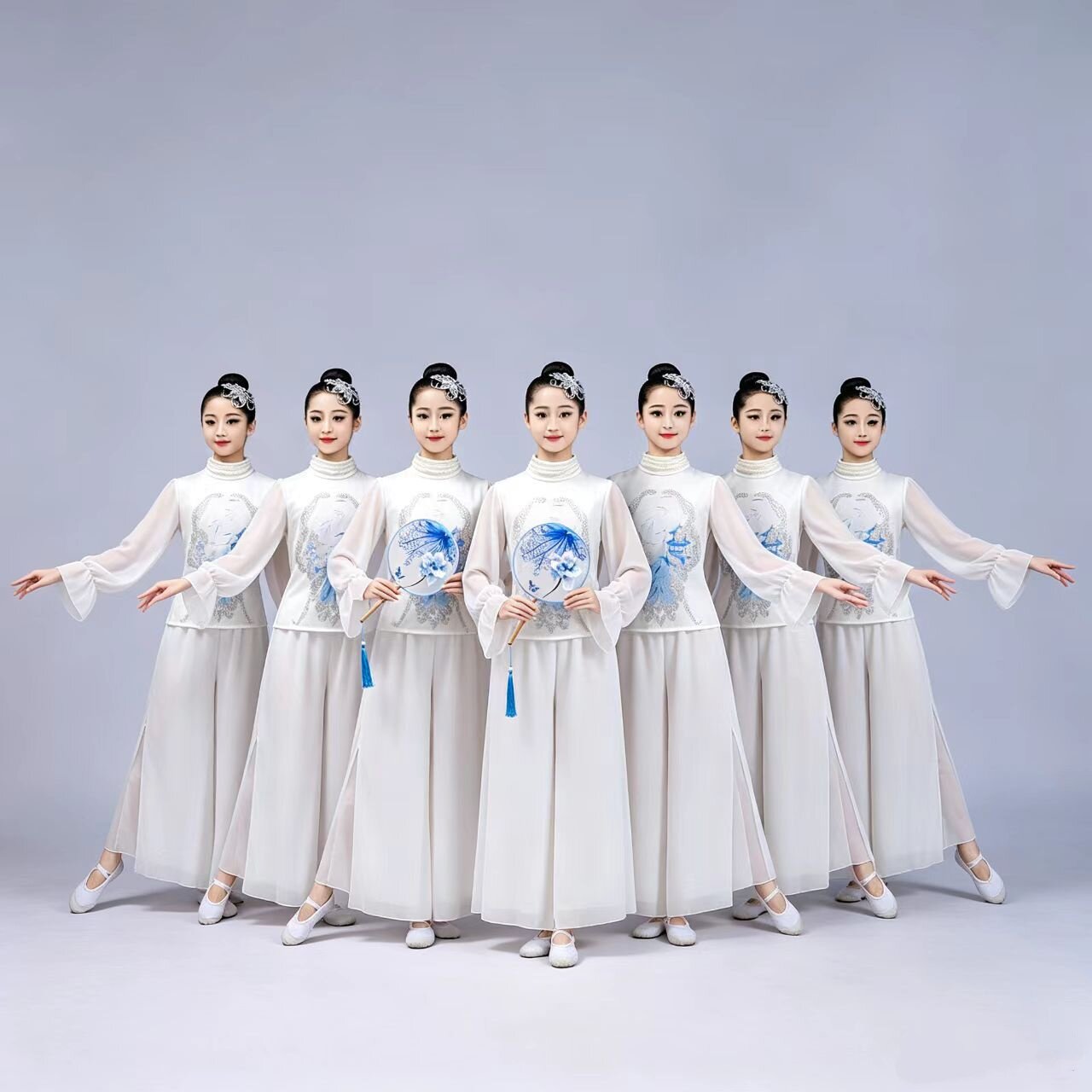 女童青花瓷金晨同款古典舞蹈服中国风学生艺考演出服六一儿童套装