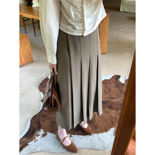 奥莎艾迩秋季新款百搭法式气质显瘦百褶长裙高腰宽松A字西装半裙