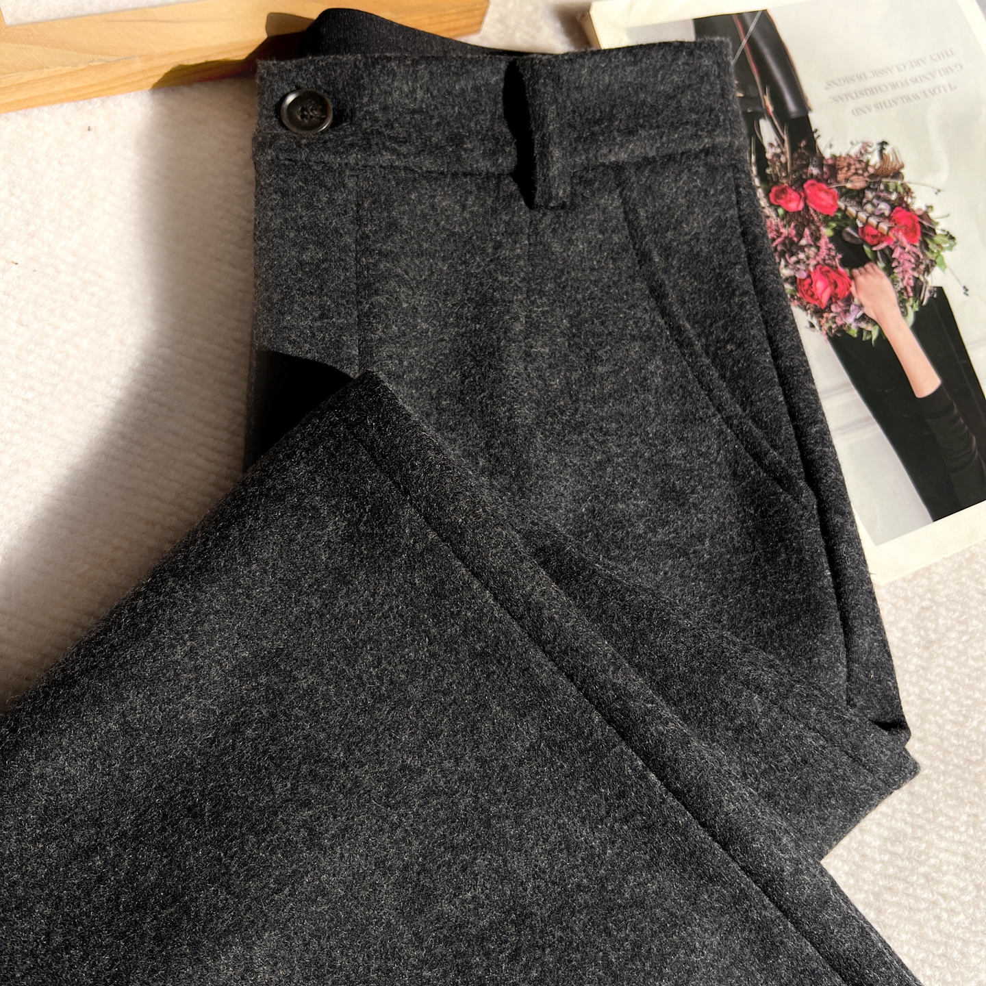 简约通勤风羊毛呢阔腿裤