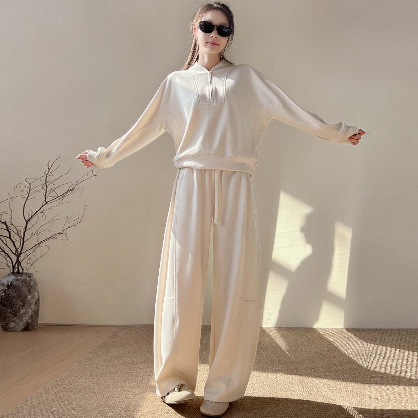 梨形身材显瘦休闲运动风时尚套装女春秋半拉链卫衣宽松弯刀裤套装,女装/女士精品,大码套装,淘宝优惠券,粉丝福利购,淘宝优惠卷