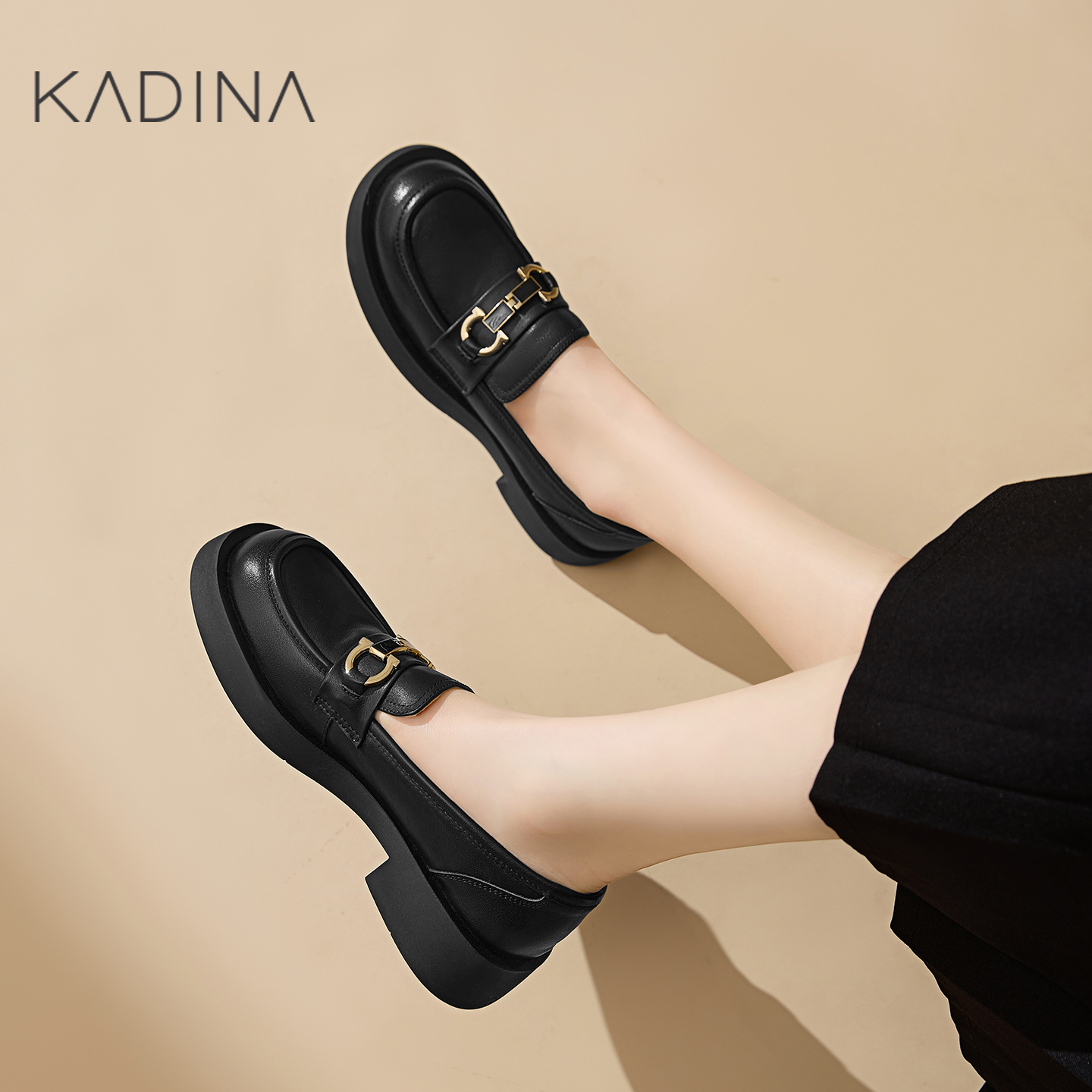 卡迪娜平跟乐福鞋单鞋