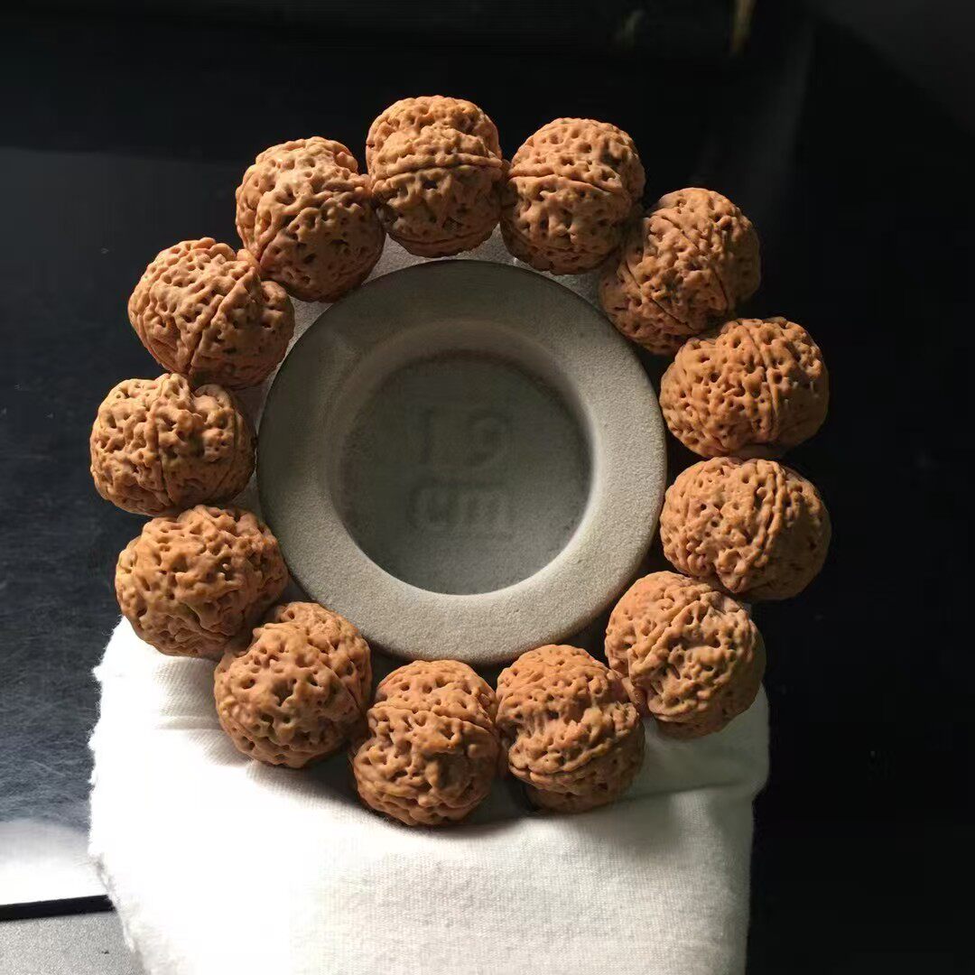 尼泊尔6瓣24mm蜂窝爆肉矮桩大金刚天然菩提手串男款文玩佛珠手链