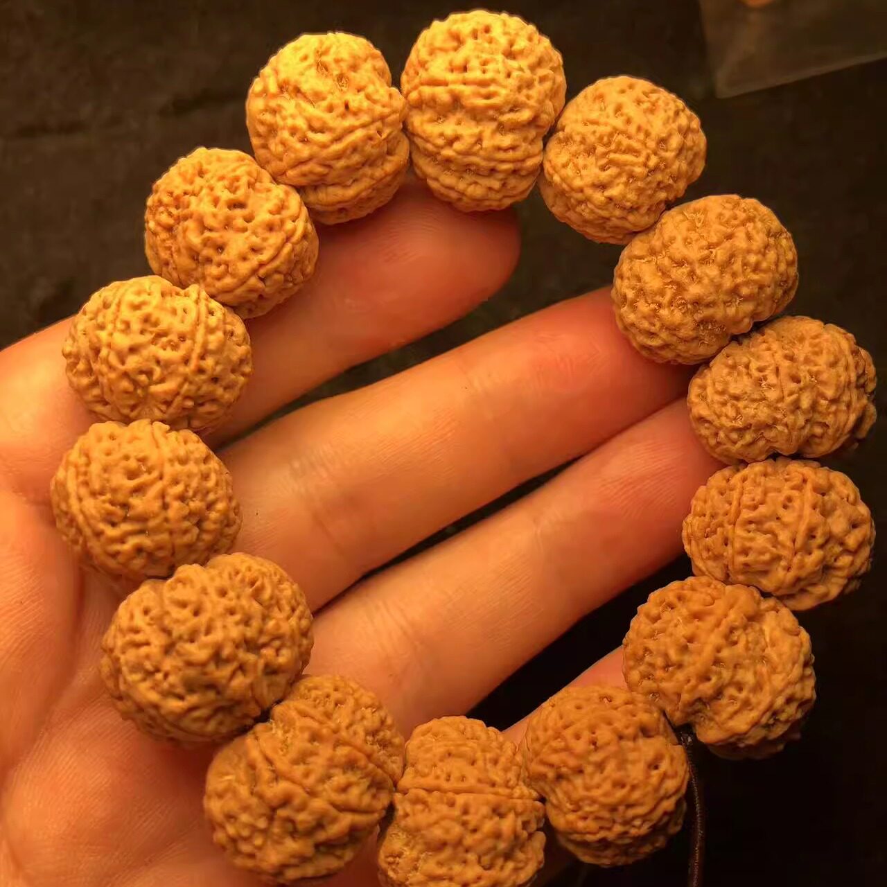 7瓣20mm蜂王尼泊尔大金刚菩提子手串爆满肉原籽黄皮文玩男佛珠