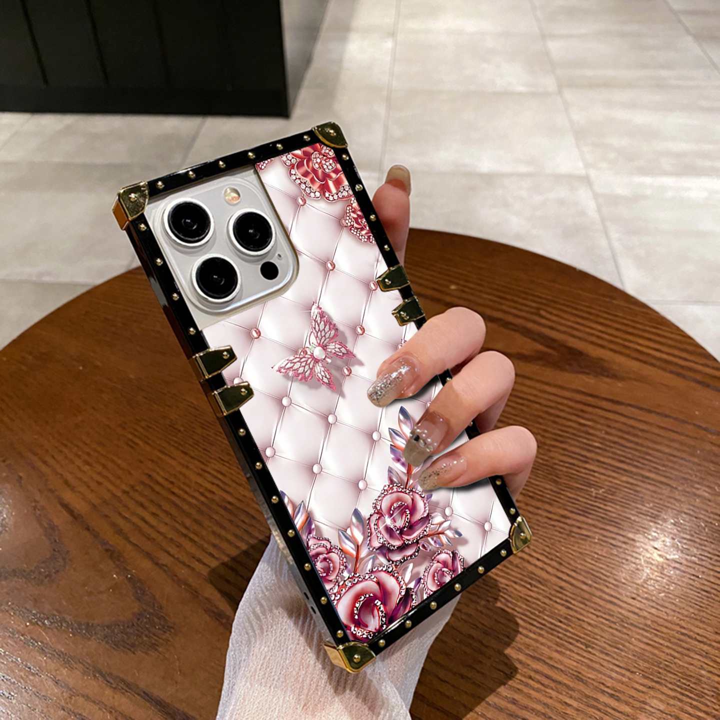 2025爆款iPhone16手机壳网红超火苹果15promax全包防摔适用14plus轻奢风创意13潮牌方形12硅胶高级感保护套新
