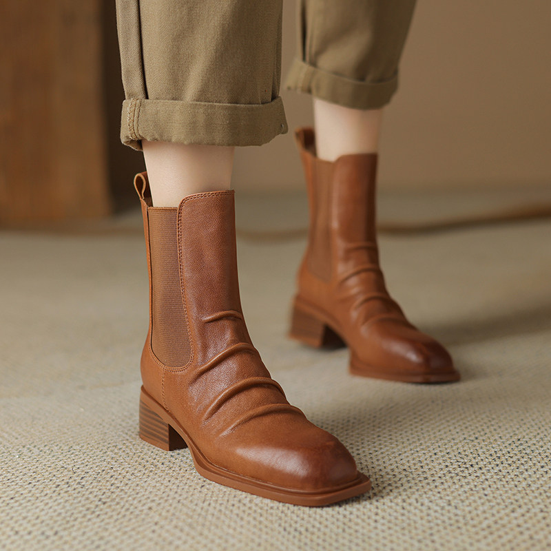 黑夫人短筒复古切尔西靴羊皮粗跟法式短靴方头软面瘦瘦冬季女靴子