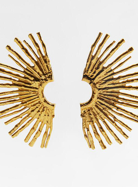 满39包邮zara金黄色18k镀金镂空扇形金属耳钉女个性耳饰耳夹新款