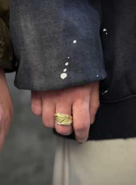 【官方正品授权】YusukeKosaka小坂雄介 Glow With Pride羽毛戒指