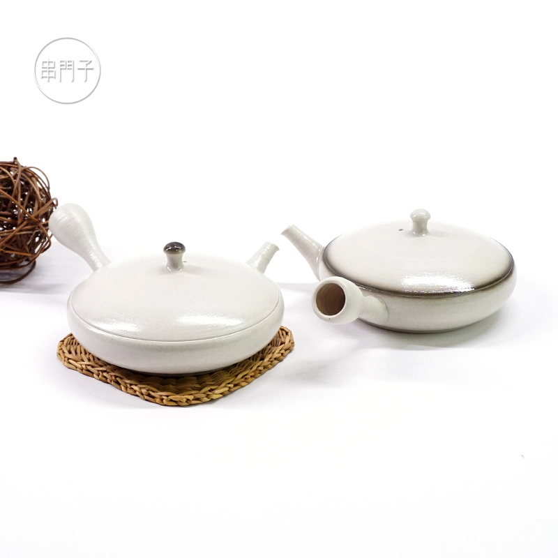 前川淳藏陶制白釉侧把急须扁壶