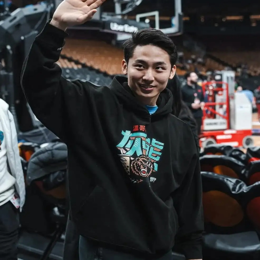 V7seven河村永辉同款-温哥华灰熊数码直喷印花休闲潮流卫衣短袖