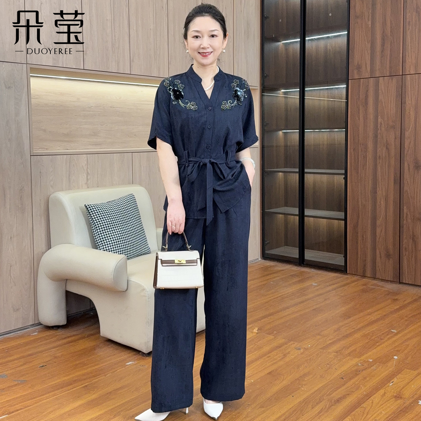朵莹2026新款妈妈夏装时尚套装中年女装提花衬衫中老年上衣母亲节