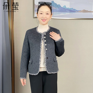 朵莹妈妈春秋装气质小香风外套中年女短款毛呢中老年洋气呢子上衣