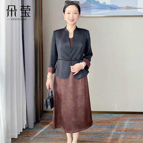 妈妈秋装套装连衣裙高贵西装外套