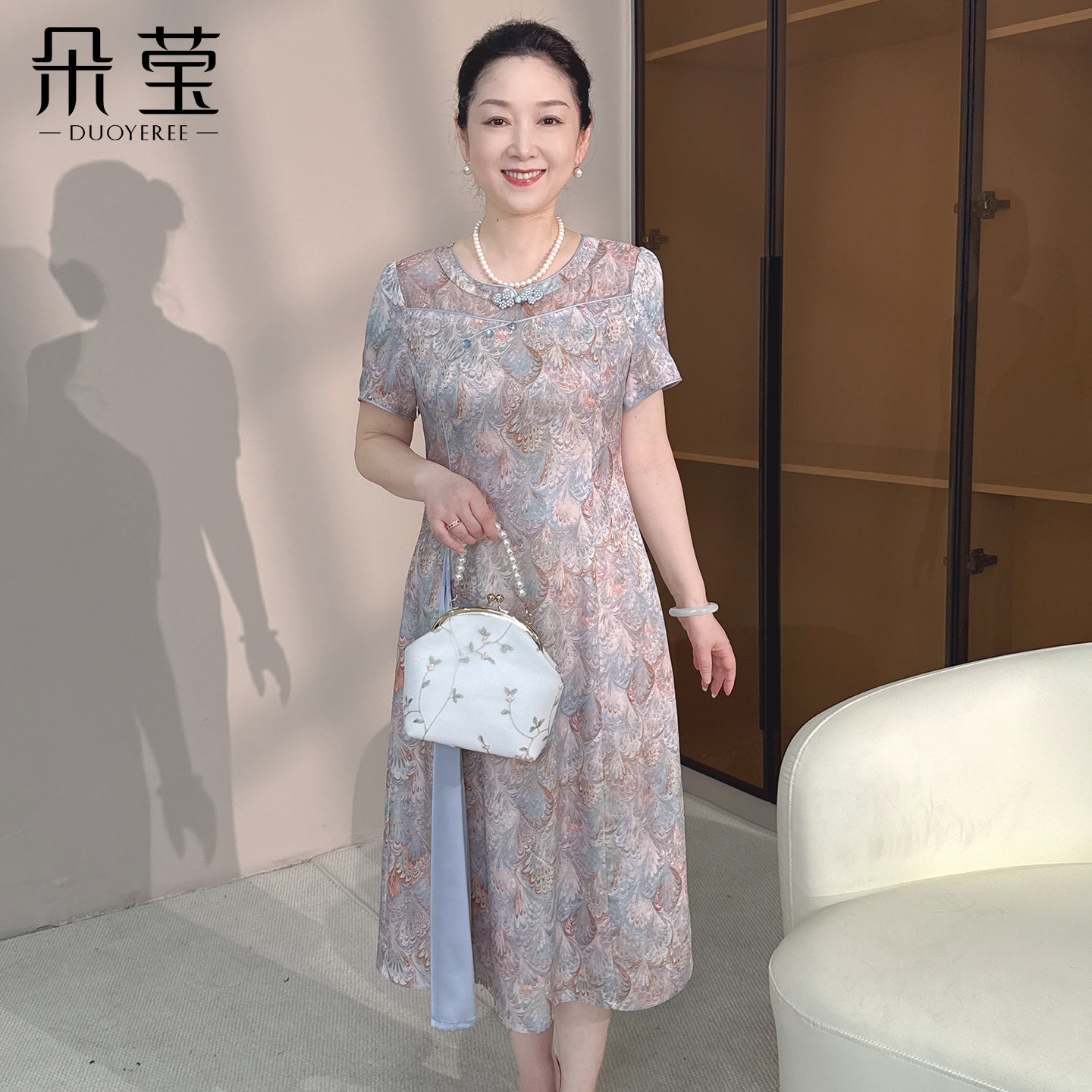 朵莹妈妈夏装国风改良旗袍连衣裙2026新款中老年女装洋气短袖裙子