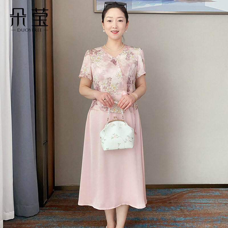中年妈妈夏装连衣裙洋气花色裙子