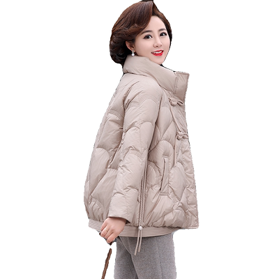 中年妈妈冬装洋气盘扣羽绒服短款