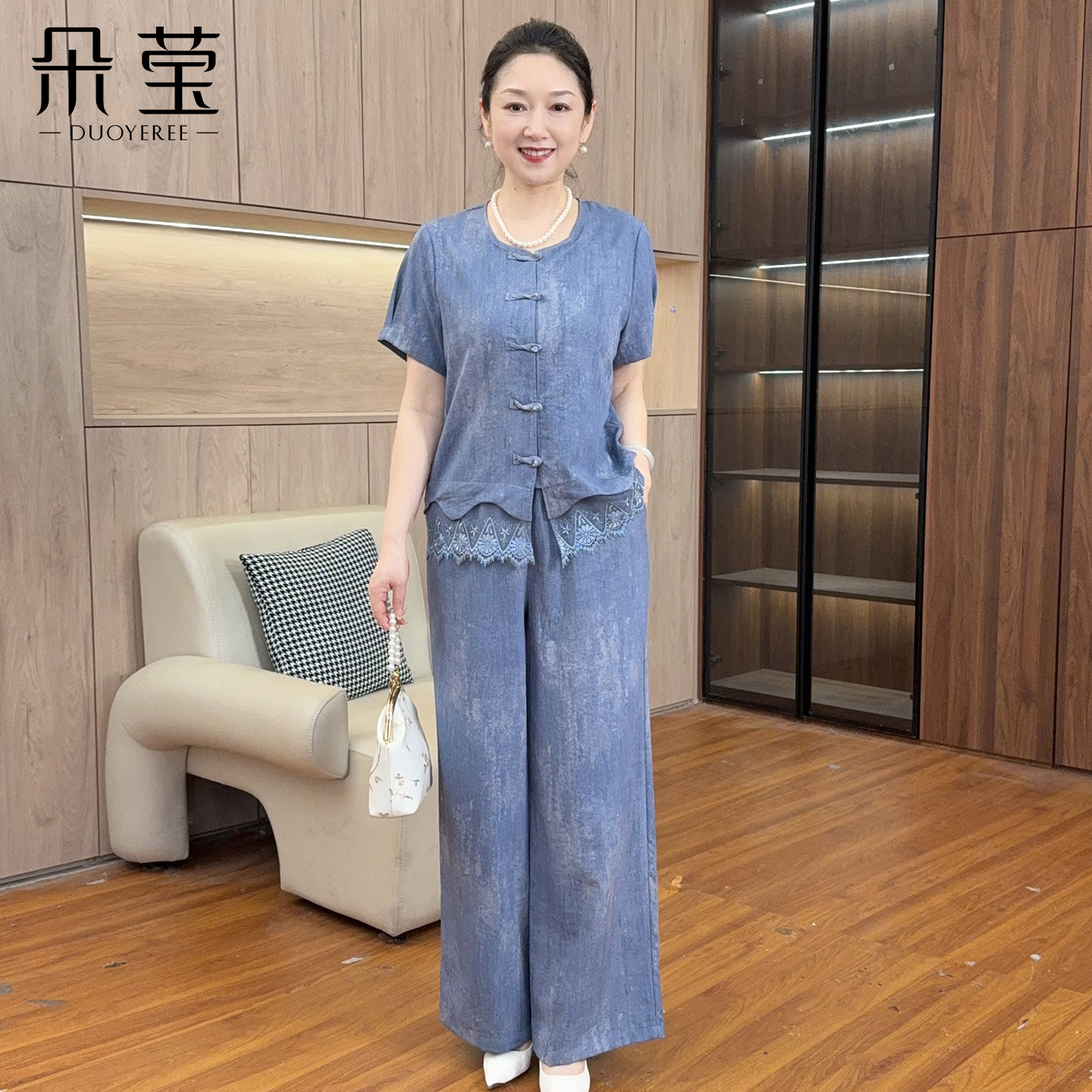 朵莹妈妈夏装洋气休闲套装2026新款中老年女装新中式盘扣衬衫裤子