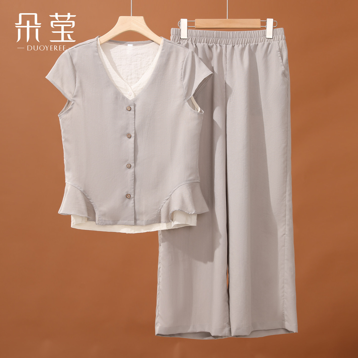 朵莹妈妈夏休闲洋气套装时尚小衫