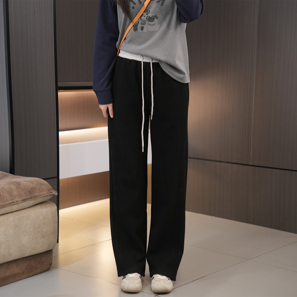 闭眼入撞色高腰抽绳加绒休闲裤