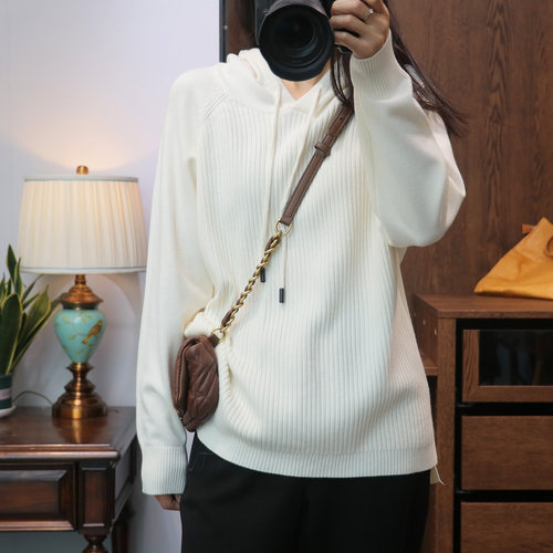 胖mm早秋新款连帽针织宽松毛衣女