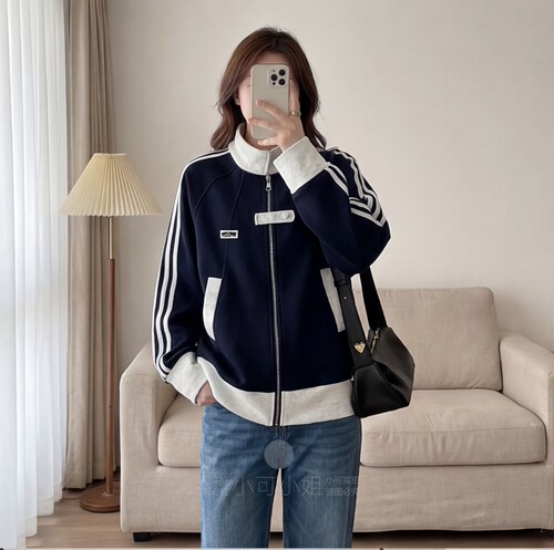 春季必入休闲减龄显瘦卫衣外套