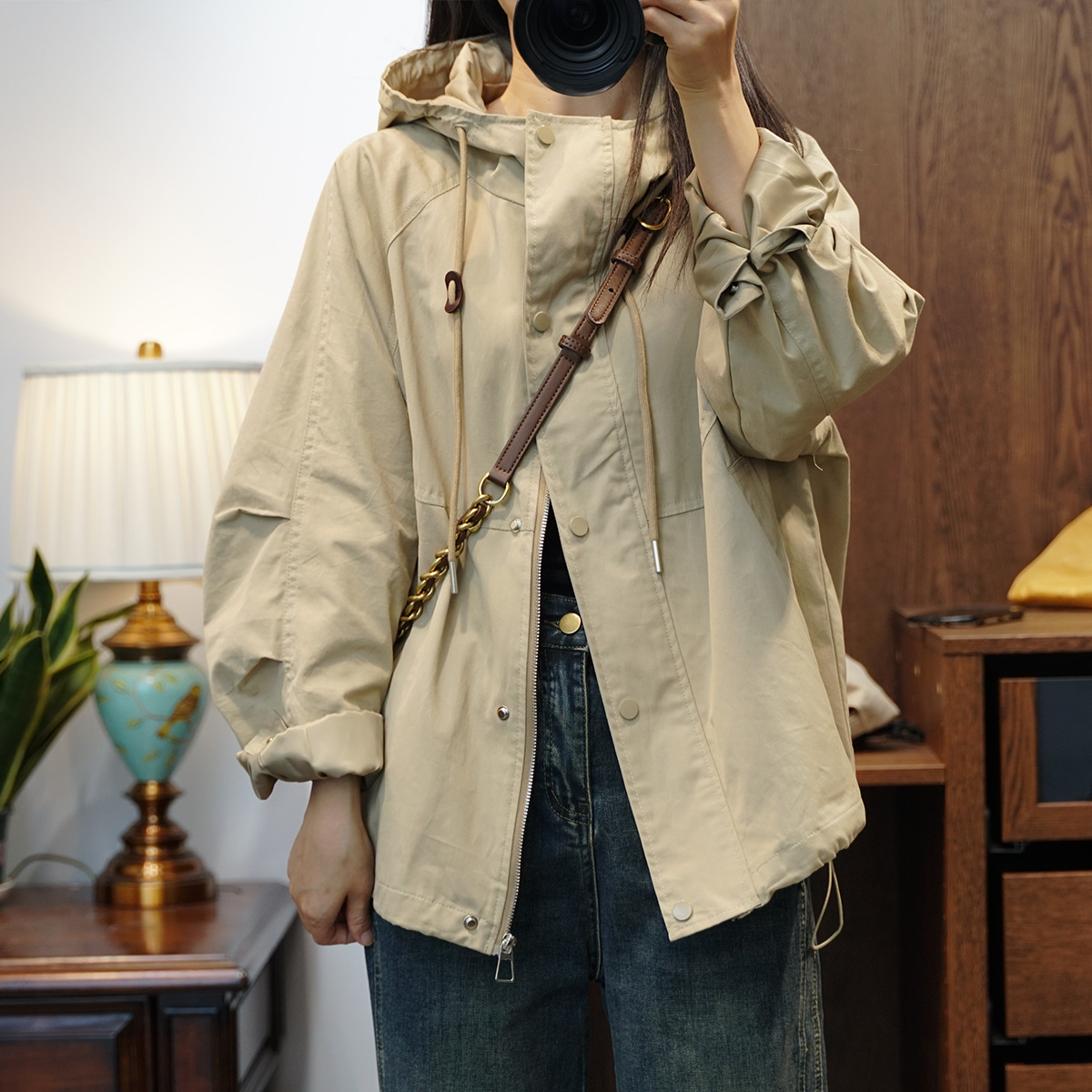 大码秋季休闲简约夹克女时尚外套