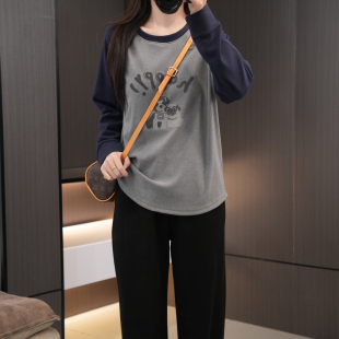 200斤胖妹妹是卡通印花打底衫 冬季 上衣 大码 加绒加厚设计感插肩袖