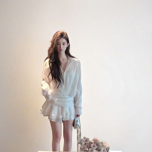 连衣裙收腰绑带蛋糕裙短裙含吊带背心 白色衬衫 春季 新款