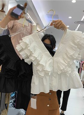 收腰显瘦V领衬衫女2026春季浓郁法式玫瑰红层叠荷叶边飞飞袖上衣