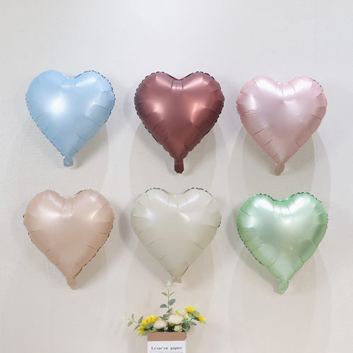 ins风生日装饰18寸爱心形气球
