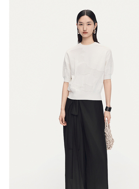 【商场同款】AUM噢姆2025年秋季新款宽松肌理圆领针织白色上衣女