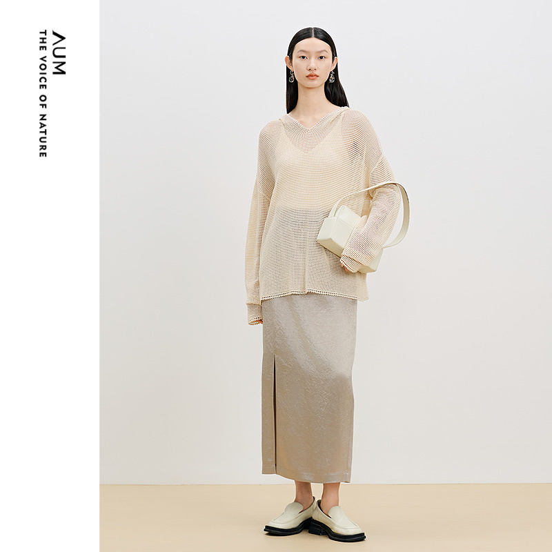 【商场同款】AUM噢姆秋季缎感光泽肌理直筒裙新中式开叉半身裙女