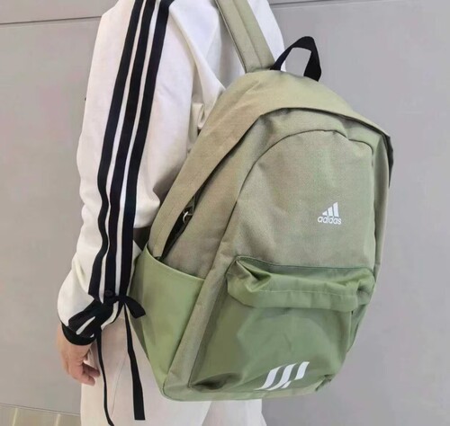 阿迪达斯大容量百搭双肩包 男女同款情侣款 帐篷绿KC9894