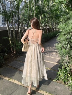 日系海边度假露背挂脖吊带连衣裙女三亚旅游夏季很仙的超仙沙滩裙
