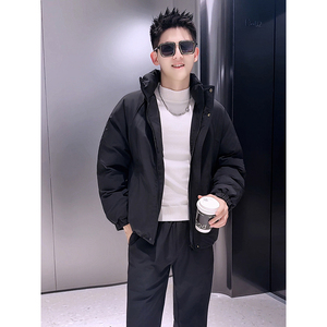 F61-P138 冬季保暖宽松微阔棉衣棉服外套图片