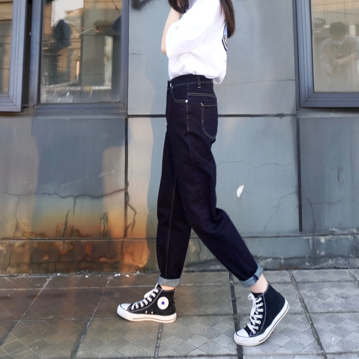 蓝黑色牛仔裤女九分大码高腰